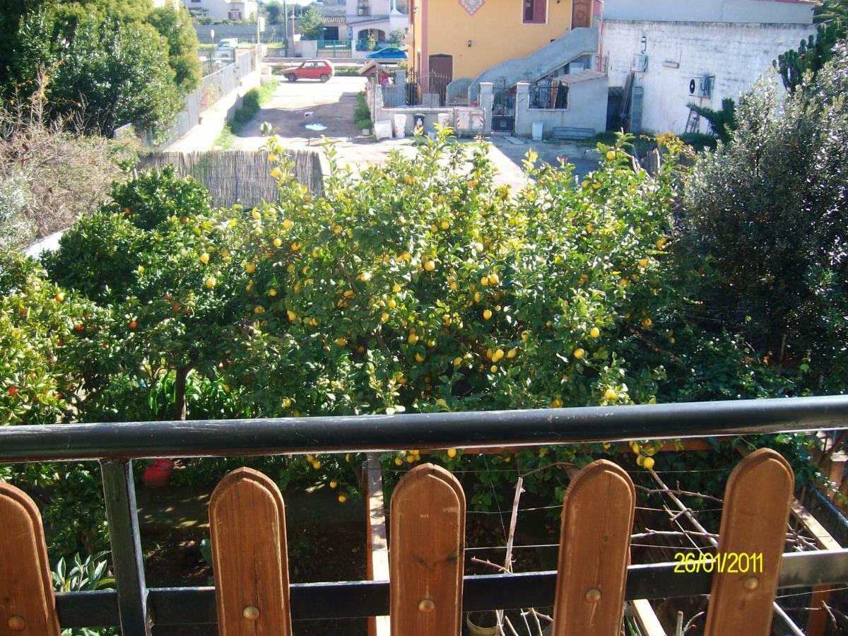 Casa Roberta Apartment Villa San Pietro Luaran gambar